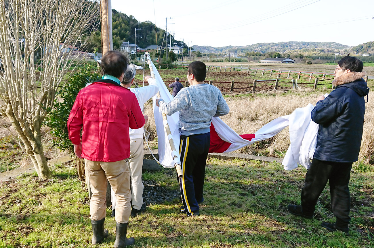 【祭典の準備の様子】