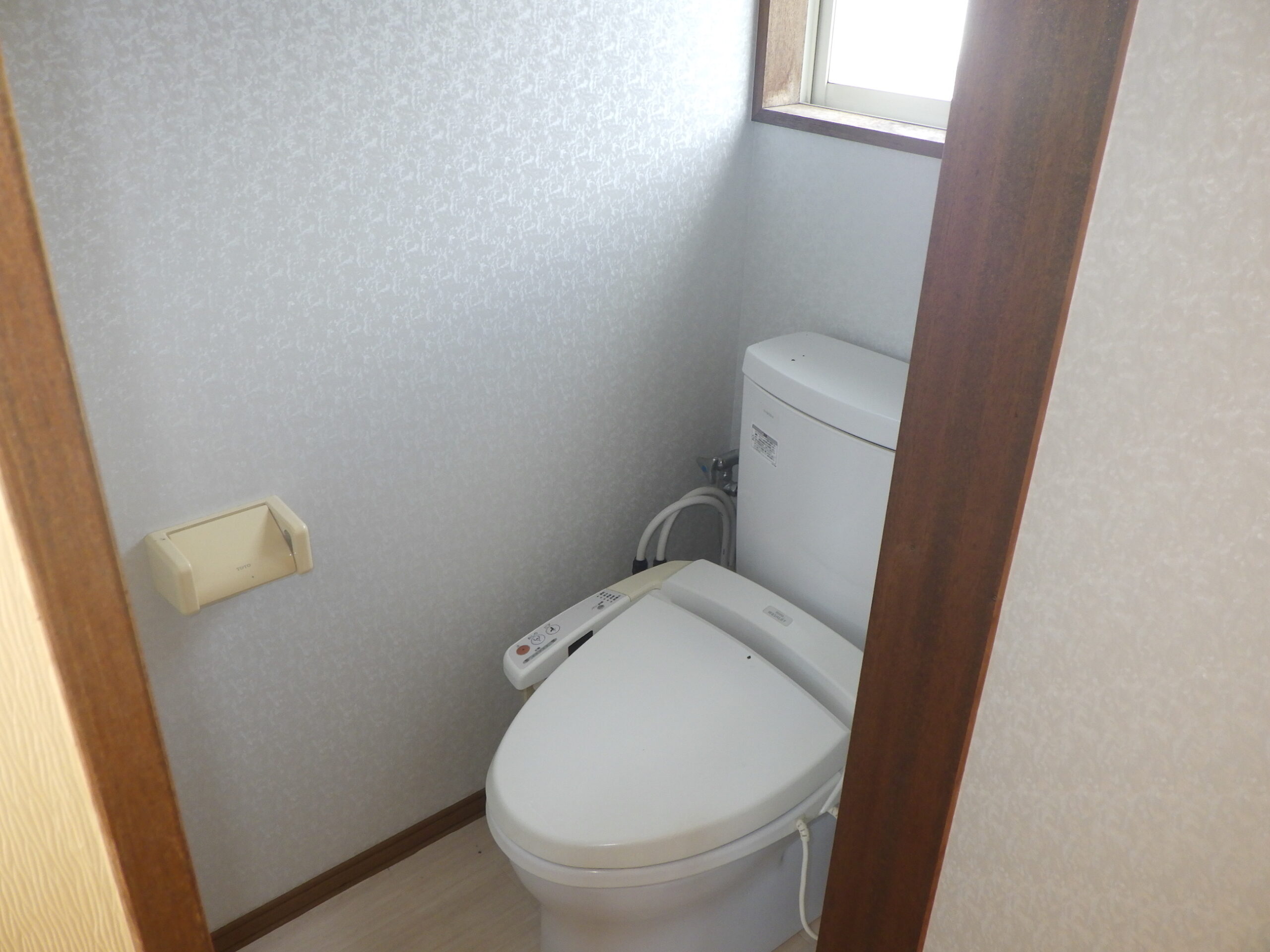 ホール側トイレ