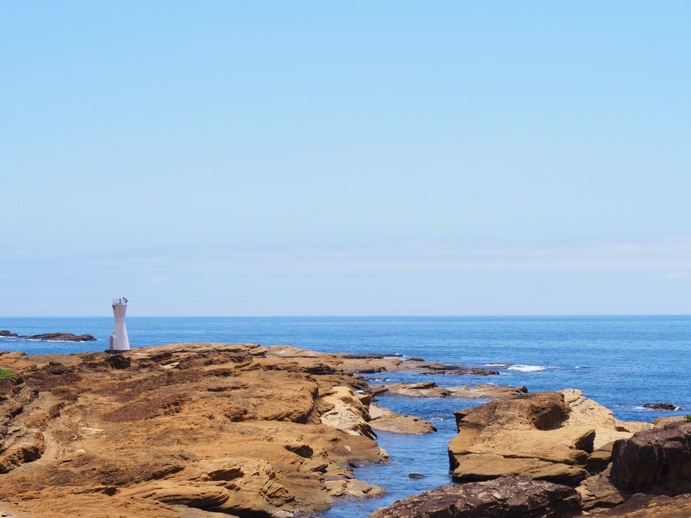 安房白浜港灯台